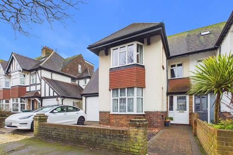 undefined, St Keyna Avenue, Hove, BN3 4PN