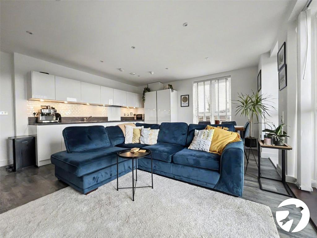 Lounge/Kitchen