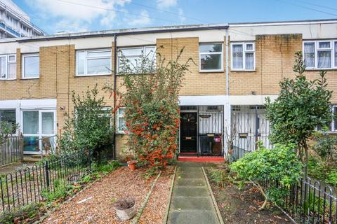 undefined, Bradstock Road, Hackney
