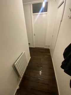 1 bedroom flat to rent, Duncombe Hill, London SE23