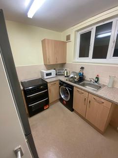 1 bedroom flat to rent, Duncombe Hill, London SE23
