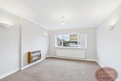 2 bedroom bungalow for sale, Debdale Road, Northampton, NN3 2TR