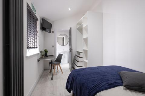 1 bedroom terraced house to rent, at Lincoln, 74, Carholme Road LN1