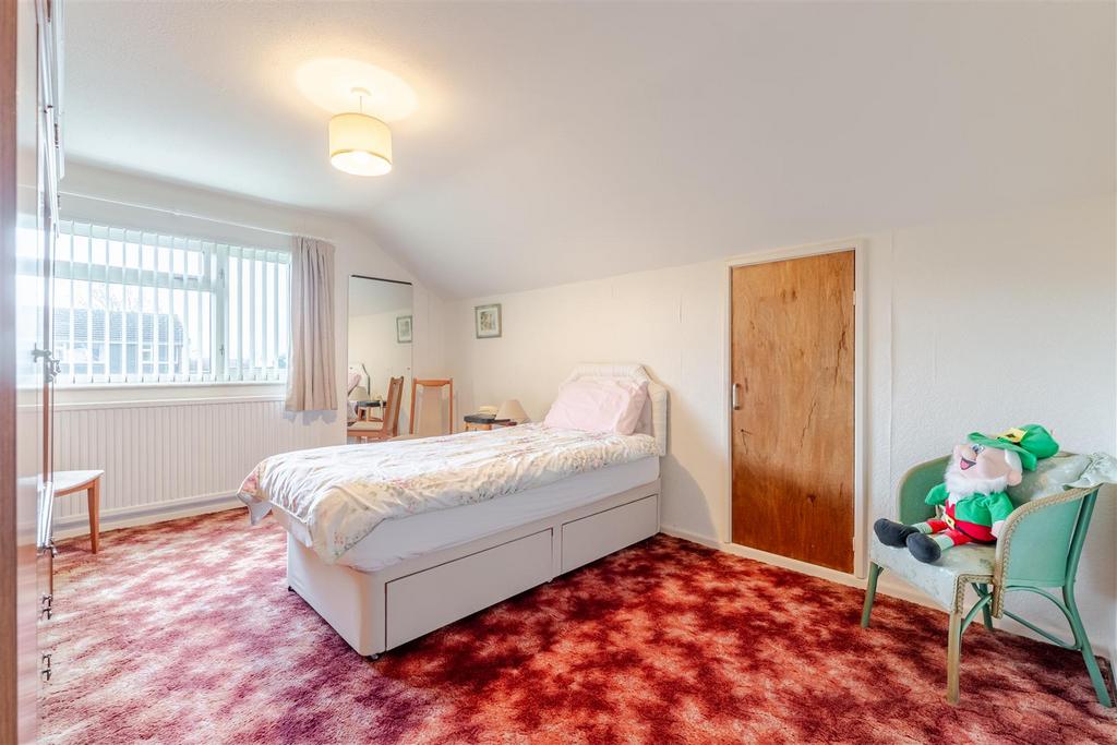 16 Wemberham Crescent 46.jpg