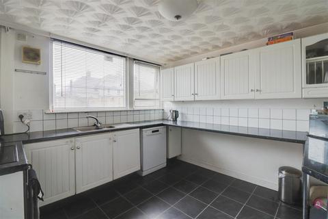3 bedroom terraced house for sale, Eastern Drive, Sheffield, S2