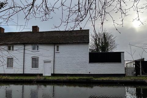 undefined, Canalside, Stourport on Severn, DY13 9BD