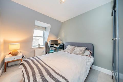 2 bedroom flat for sale, Holland Road, London W14