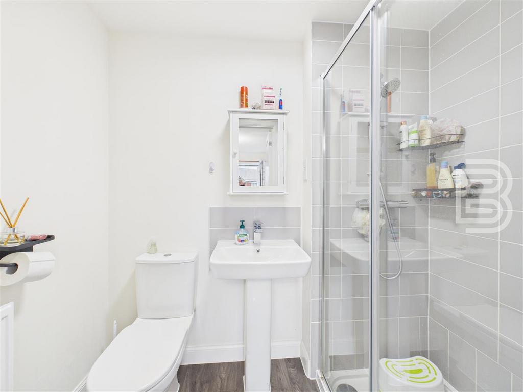 Ensuite.jpg