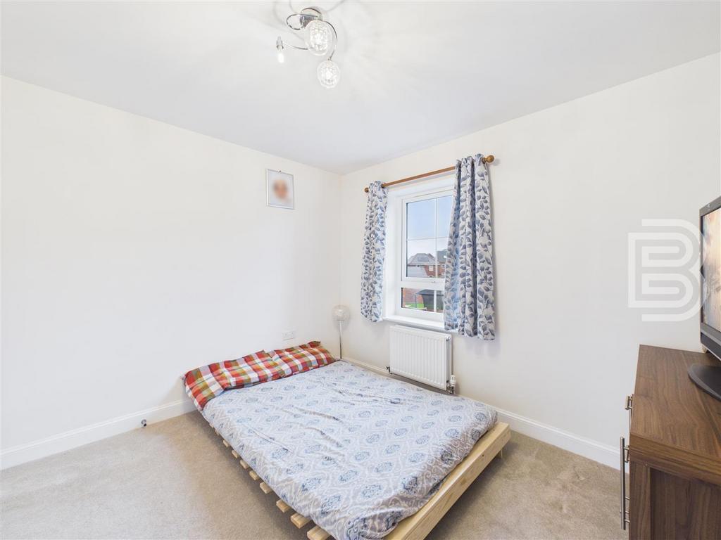 Bedroom 4.jpg