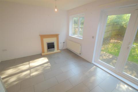 undefined, Fieldhouse Close, London, E18