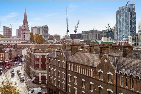 undefined, Commercial Street, London, E1