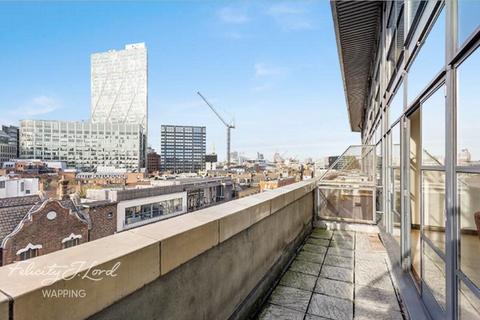 undefined, Commercial Street, London, E1