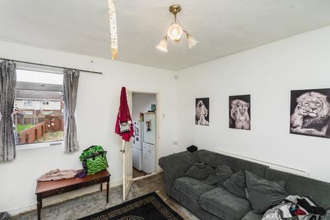 2 bedroom end of terrace house for sale, Princes Crescent, Edlington DN12