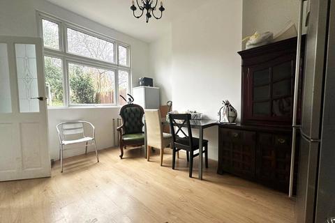 3 bedroom terraced house for sale, Ardoch Road, London, SE6