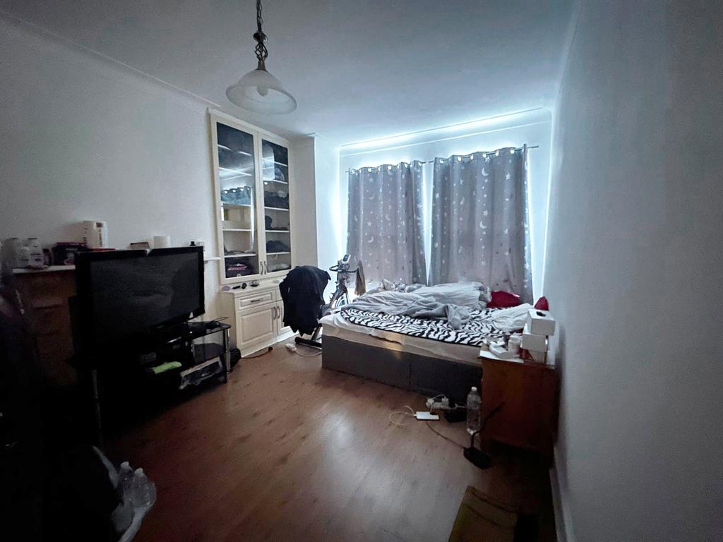 Picture 5