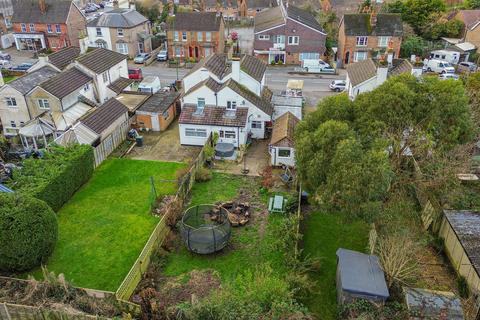 3 bedroom semi-detached house for sale, Wivelsfield Road, Haywards Heath, RH16