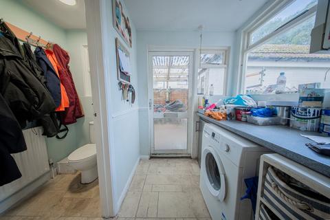 3 bedroom semi-detached house for sale, Wivelsfield Road, Haywards Heath, RH16