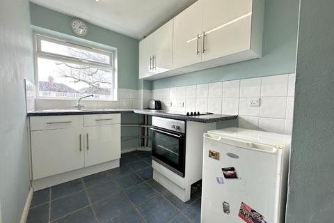 2 bedroom maisonette for sale, Bisley Close, Worcester Park