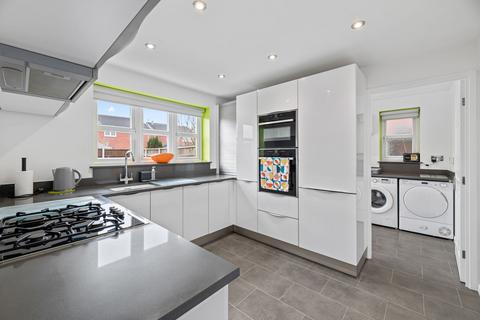 4 bedroom detached house for sale, Bicknell Close, Great Sankey, WA5