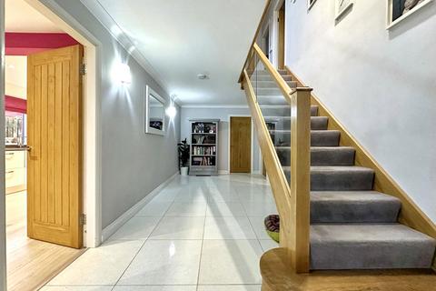 5 bedroom detached house for sale, Linburn, Washington, Tyne and Wear, NE38 9EB