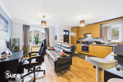 1 bedroom maisonette for sale, Sempill Road, Hemel Hempstead, Hertfordshire, HP3