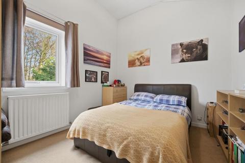 1 bedroom flat for sale, Braybourne Close, UB8