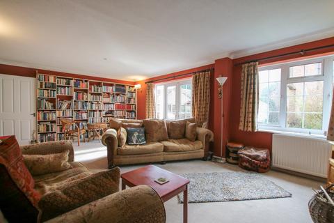 4 bedroom detached house for sale, Kelsey Avenue, Finchampstead, Wokingham, RG40