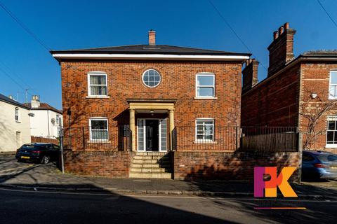 undefined, 6 Stuart Road, High Wycombe HP13