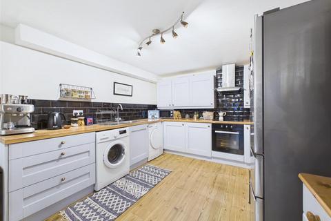 2 bedroom apartment for sale, Sharrow View, Nether Edge, Sheffield