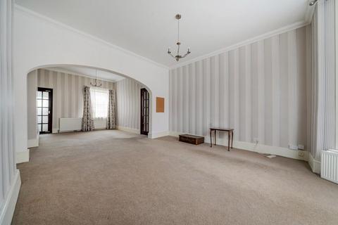 3 bedroom end of terrace house for sale, Ardgowan Road, London, SE6 1ZB