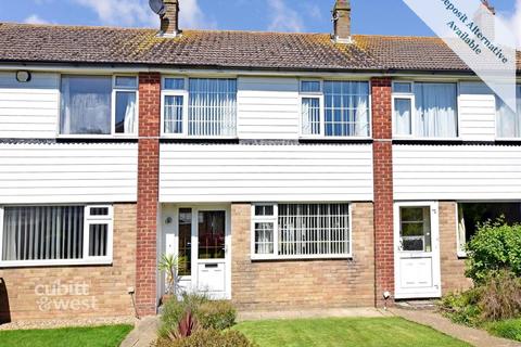 3 bedroom terraced house to rent, Maple Walk Rustington BN16