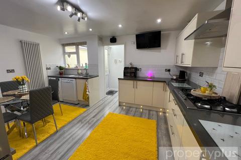 3 bedroom terraced house for sale, Nantgwyn St, Penygraig, Rhondda Cynon Taff, CF40