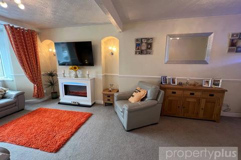 3 bedroom terraced house for sale, Nantgwyn St, Penygraig, Rhondda Cynon Taff, CF40