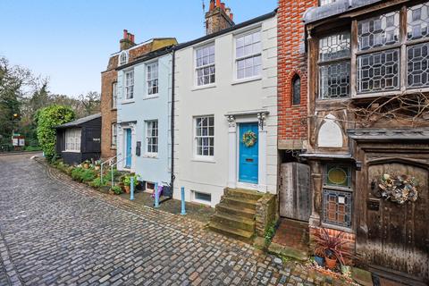undefined, High Street, Upnor, ME2