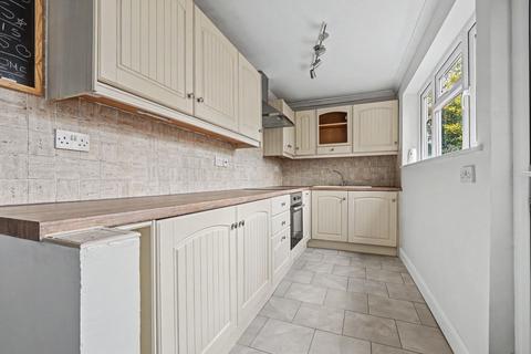 2 bedroom terraced house for sale, High Street, Upnor, ME2