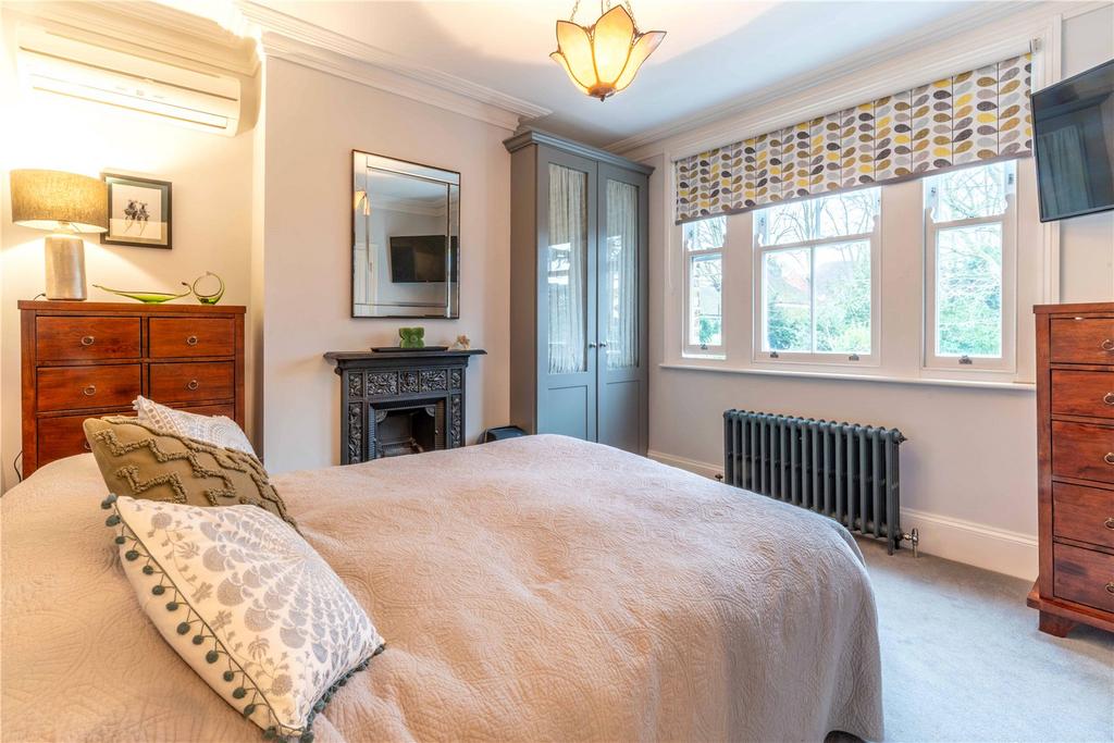 Main Bedroom