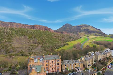 2 bedroom flat for sale, St Leonard's Bank, Edinburgh, EH8