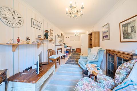 1 bedroom flat for sale, Lenten Street, Alton, Hampshire, GU34