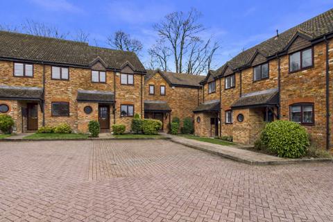Lower Dunnymans, Banstead, SM7