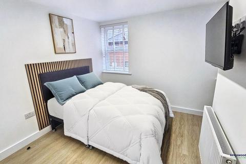 1 bedroom in a house share to rent, Clumber Court, 5 Pelham Avenue, Nottingham, NG5 1AJ