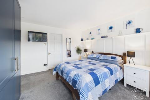 undefined, Otters Brook, Buckingham, Buckinghamshire, MK18