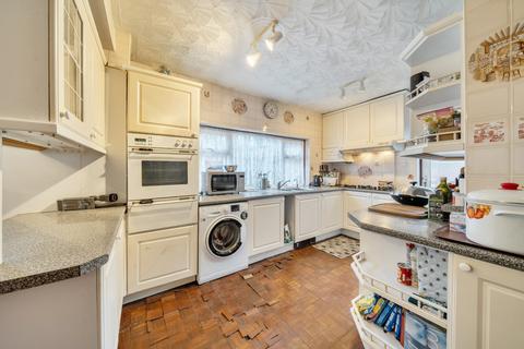 3 bedroom bungalow for sale, Danson Lane, Welling, Bexley, DA16