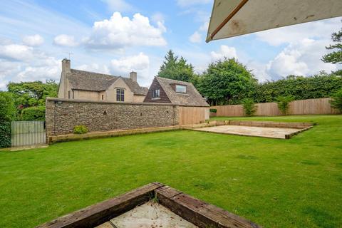 undefined, Westhall Hill, Fulbrook, OX18