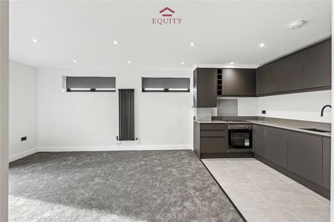 1 bedroom flat to rent, Bullsmoor Lane, Enfield, EN3