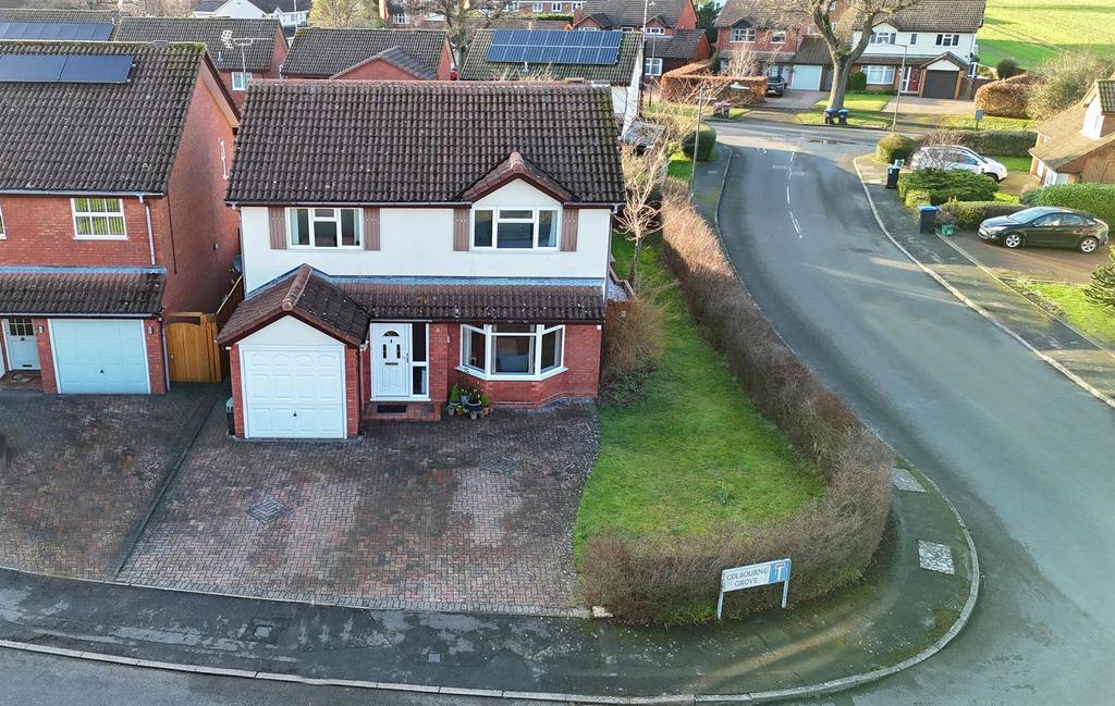 6 Colbourne Close-23.jpg