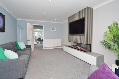 undefined, Colbourne Grove, Leamington Spa