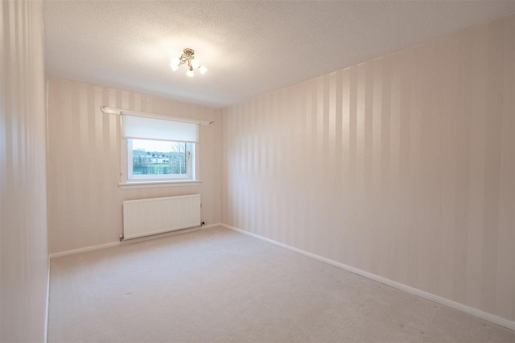 Bedroom.one.jpg