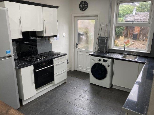 Hastings-street-le11-5ax-992077