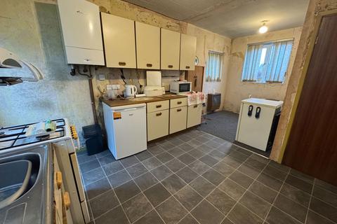 3 bedroom semi-detached house for sale, Borrowdale Avenue, Gatley