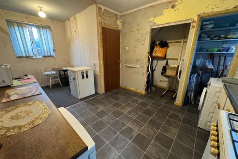 3 bedroom semi-detached house for sale, Borrowdale Avenue, Gatley